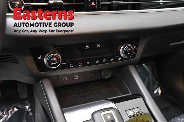 2023 Mitsubishi Outlander PHEV SEL S-AWC