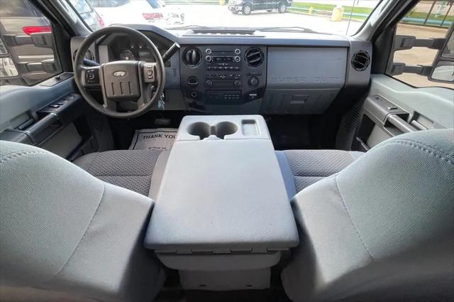 2015 Ford F-550 XL