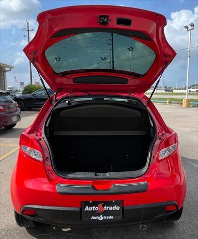 2012 Mazda Mazda2 Touring