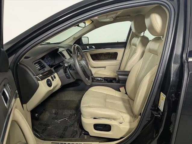 2014 Lincoln MKS Standard