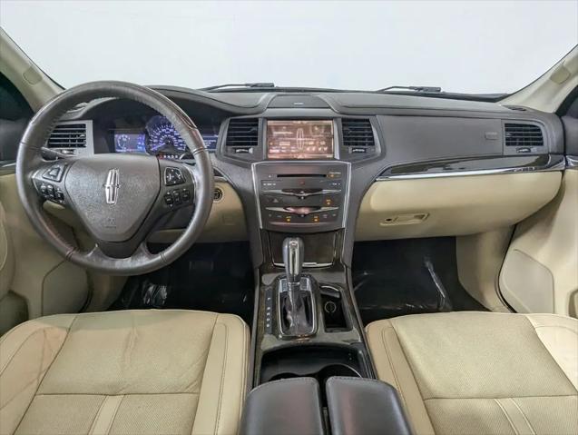 2014 Lincoln MKS Standard