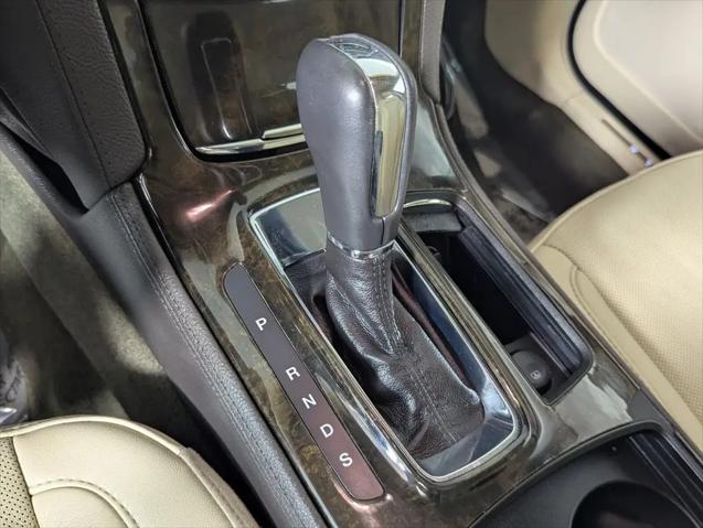 2014 Lincoln MKS Standard