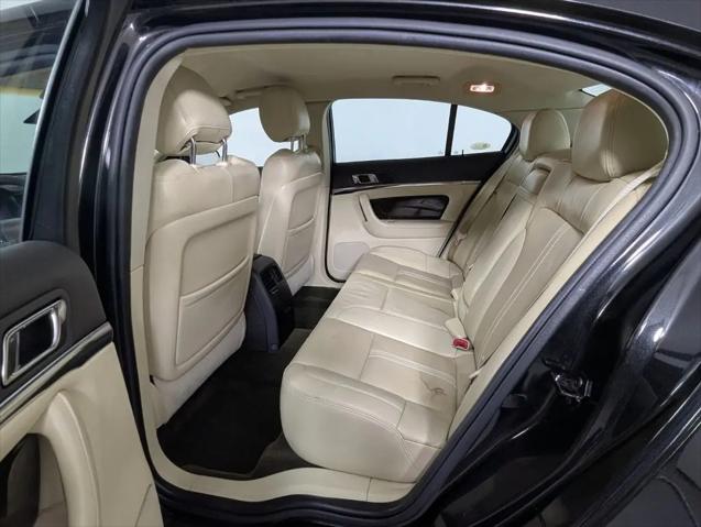 2014 Lincoln MKS Standard