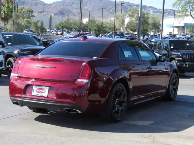 2020 Chrysler 300 Touring L