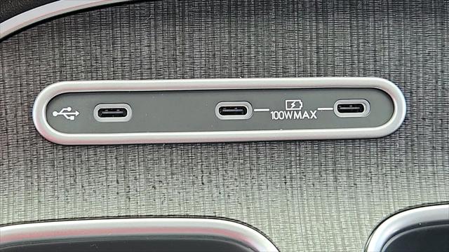2026 Hyundai Palisade Hybrid SEL Premium 8P