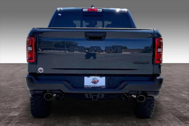 2026 Ram 1500 Warlock Crew Cab 4x4 5'7" Box