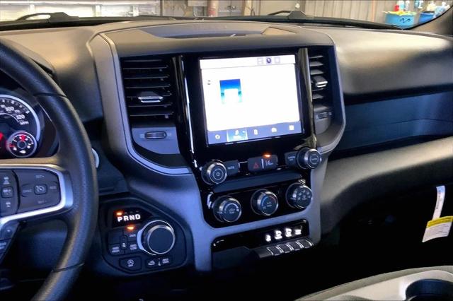 2026 Ram 1500 Warlock Crew Cab 4x4 5'7" Box