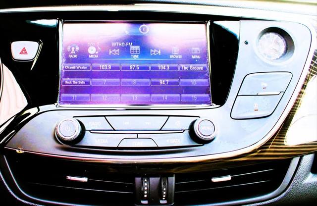 2020 Buick Envision FWD Essence