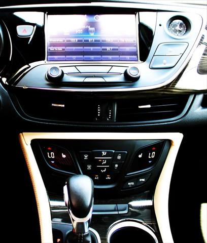2020 Buick Envision FWD Essence