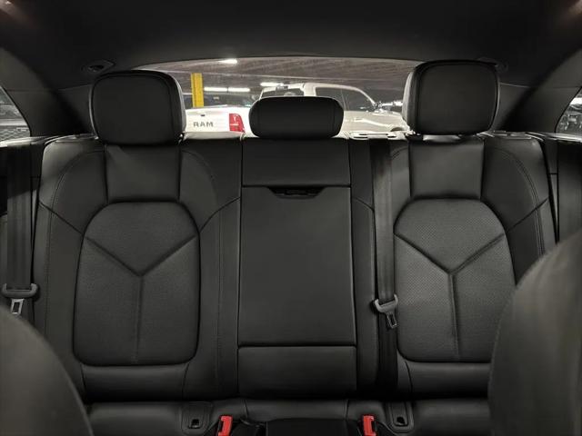 2019 Porsche Macan S