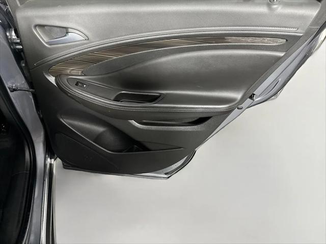 2019 Buick Envision FWD Essence