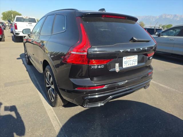 2025 Volvo XC60 B5 Plus