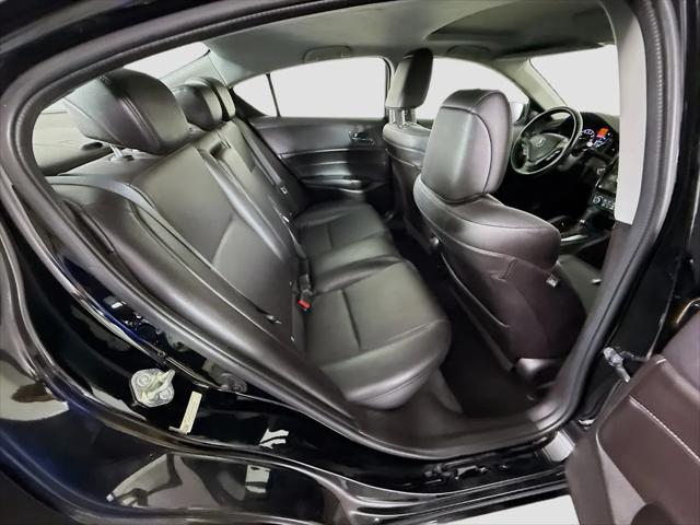 2017 Acura ILX AcuraWatch Plus Package