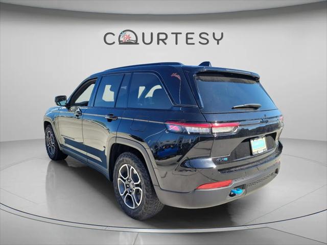 2024 Jeep Grand Cherokee Trailhawk
