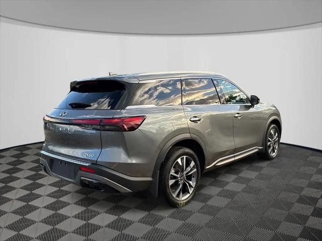 2023 INFINITI QX60 LUXE AWD
