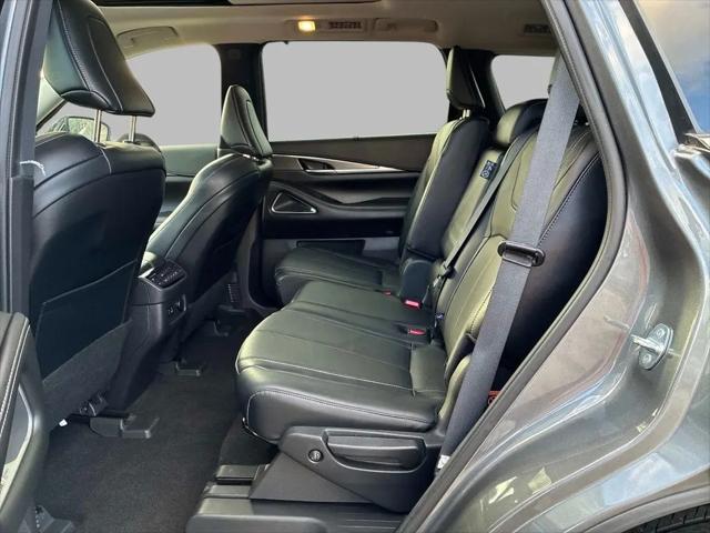 2023 INFINITI QX60 LUXE AWD