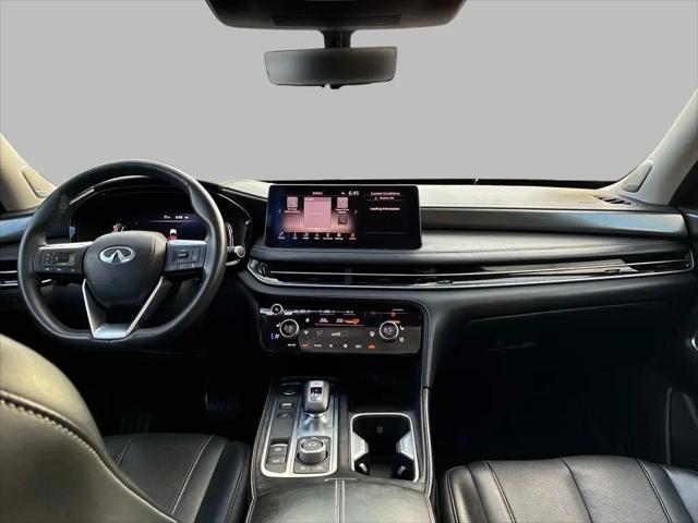 2023 INFINITI QX60 LUXE AWD