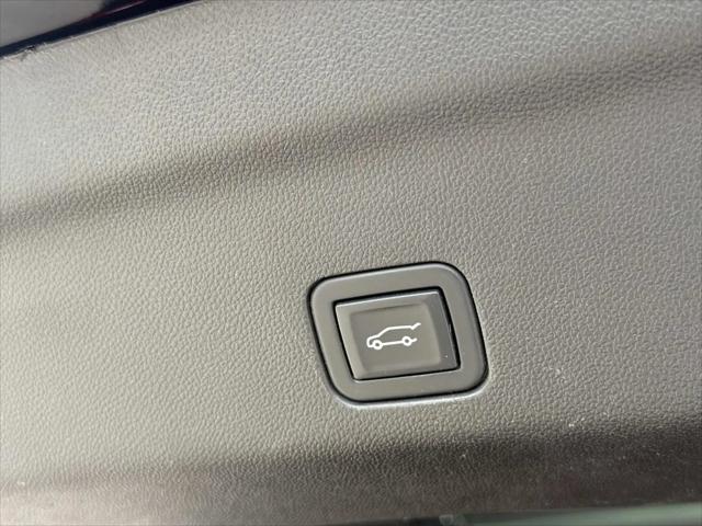 2021 GMC Yukon XL 4WD Denali