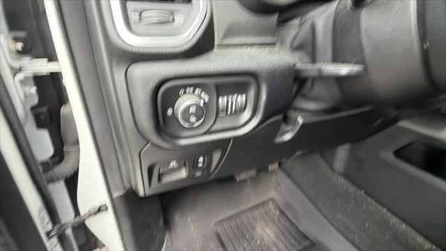 2021 Ram 1500 Laramie Crew Cab 4x2 5'7" Box
