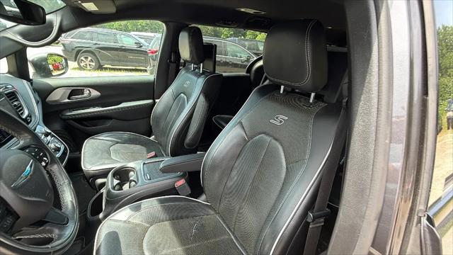 2019 Chrysler Pacifica Hybrid Limited