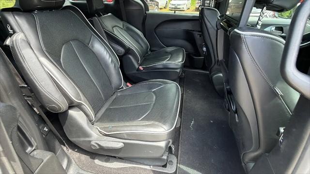 2019 Chrysler Pacifica Hybrid Limited
