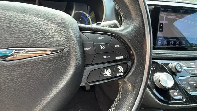 2019 Chrysler Pacifica Hybrid Limited