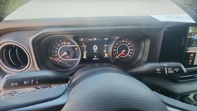 2025 Jeep Gladiator Sport