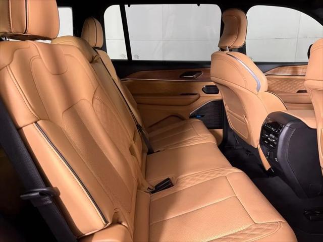 2025 Jeep Grand Cherokee L Summit Reserve 4x4