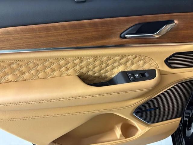 2025 Jeep Grand Cherokee L Summit Reserve 4x4