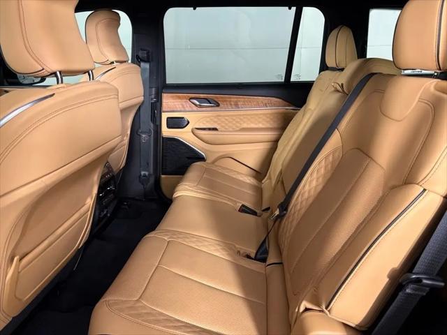 2025 Jeep Grand Cherokee L Summit Reserve 4x4