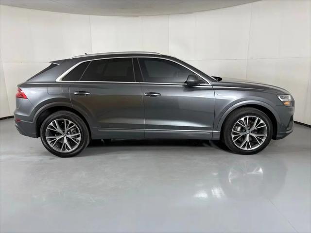 2020 Audi Q8 Premium Plus 55 TFSI quattro Tiptronic