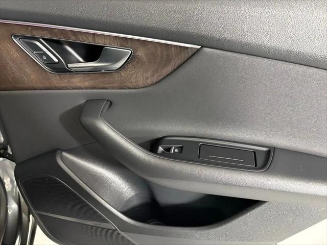 2020 Audi Q8 Premium Plus 55 TFSI quattro Tiptronic