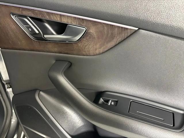 2020 Audi Q8 Premium Plus 55 TFSI quattro Tiptronic