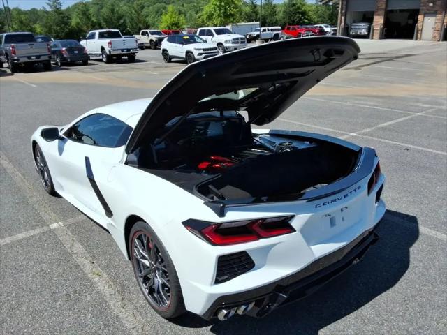 2026 Chevrolet Corvette Stingray Coupe, 2LT, RWD