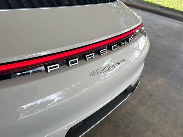 2020 Porsche 911 Carrera