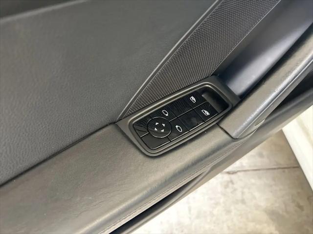 2020 Porsche 911 Carrera