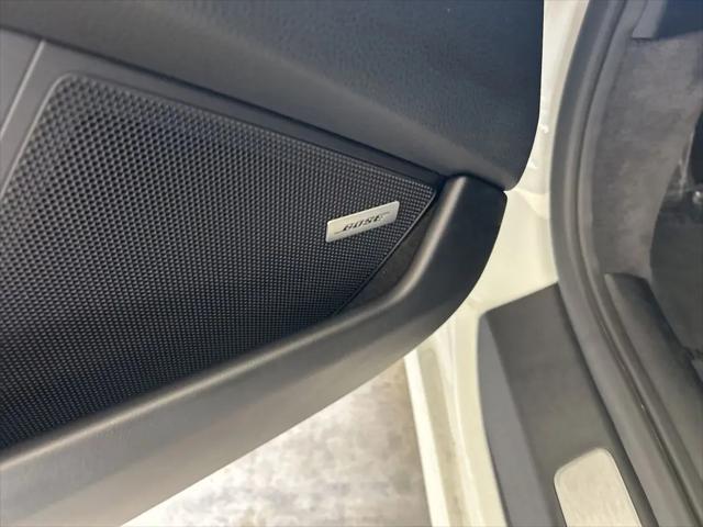 2020 Porsche 911 Carrera