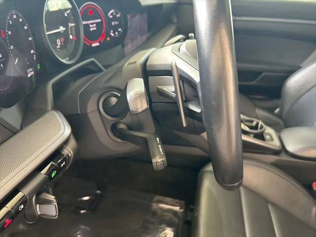 2020 Porsche 911 Carrera