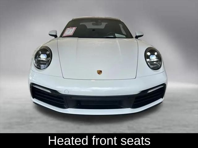 2020 Porsche 911 Carrera