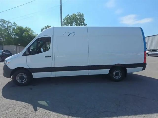 2023 Mercedes-Benz Sprinter 2500 High Roof 4-Cyl Diesel HO