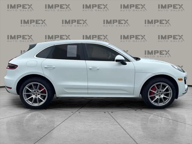 2017 Porsche Macan Turbo