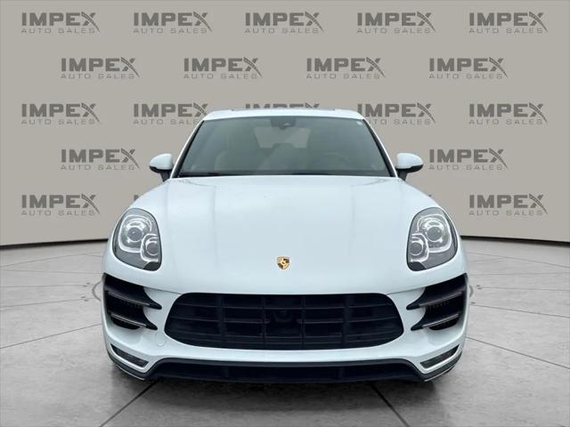2017 Porsche Macan Turbo