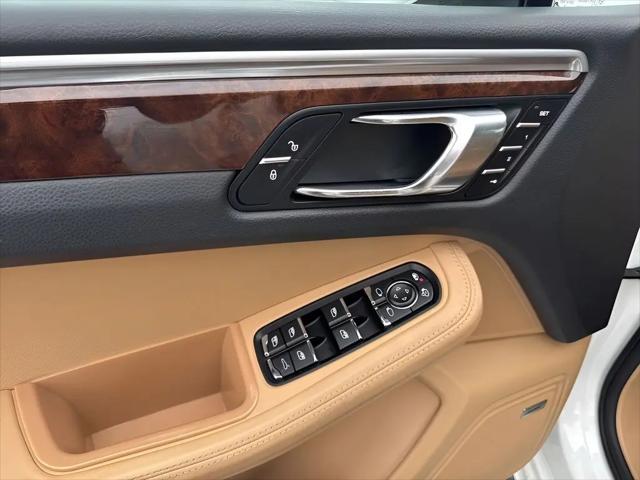 2017 Porsche Macan Turbo