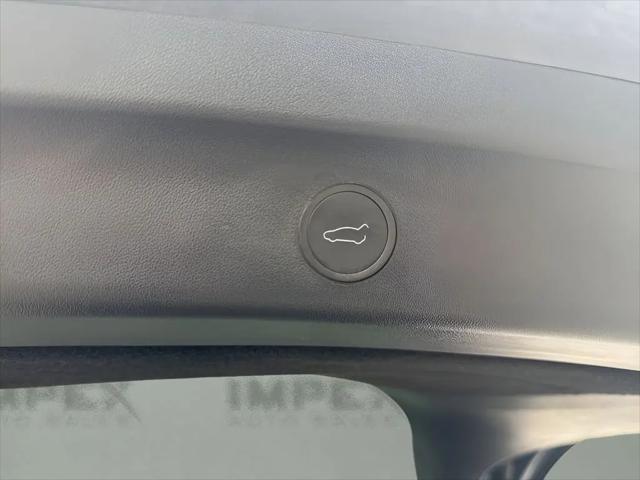 2024 Tesla Model Y Long Range Single Motor Rear-Wheel Drive