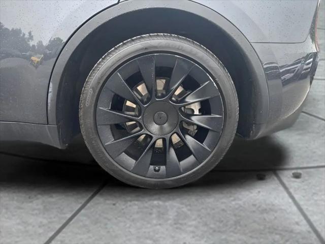 2024 Tesla Model Y Long Range Single Motor Rear-Wheel Drive