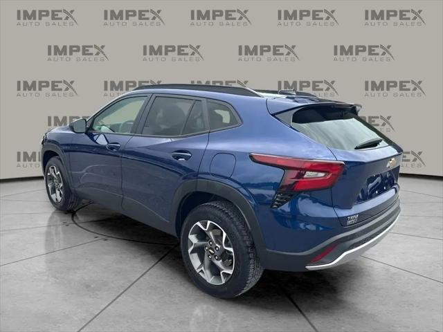 2024 Chevrolet Trax FWD LT