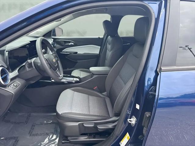 2024 Chevrolet Trax FWD LT