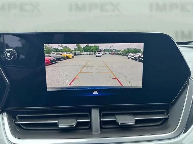 2024 Chevrolet Trax FWD LT