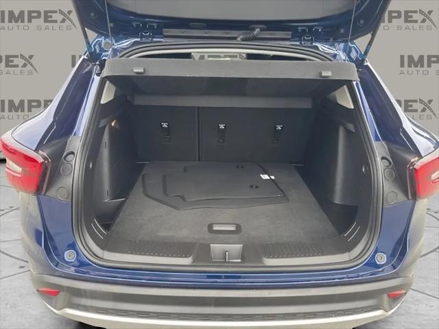 2024 Chevrolet Trax FWD LT