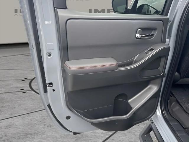 2024 Nissan Frontier Crew Cab PRO-4X 4x4